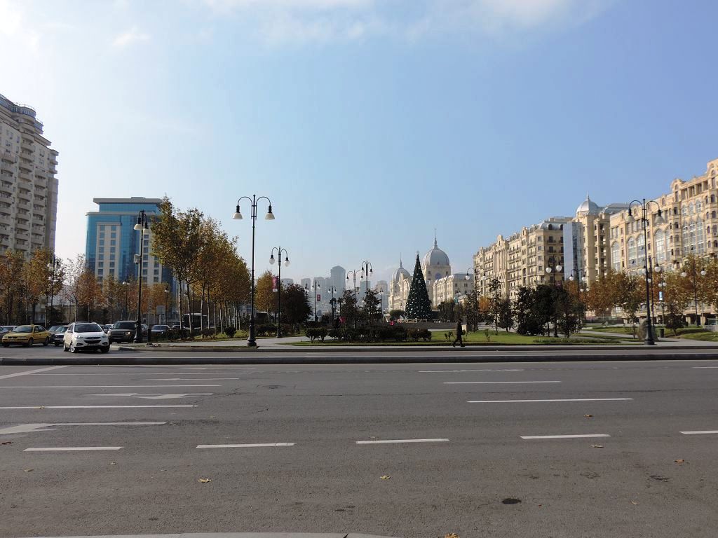 Баку.