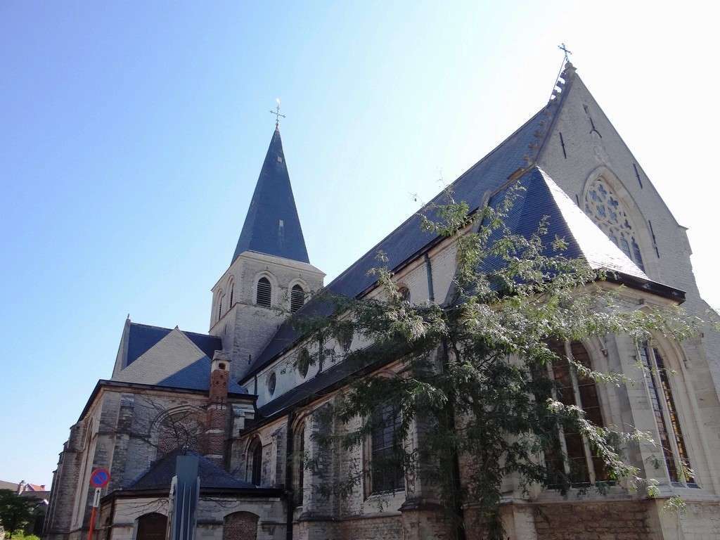 Мехелен - Церковь св. Иоаннов Sint-Jan-de-Doper en Sint-Jan-de-Evangelist kerk