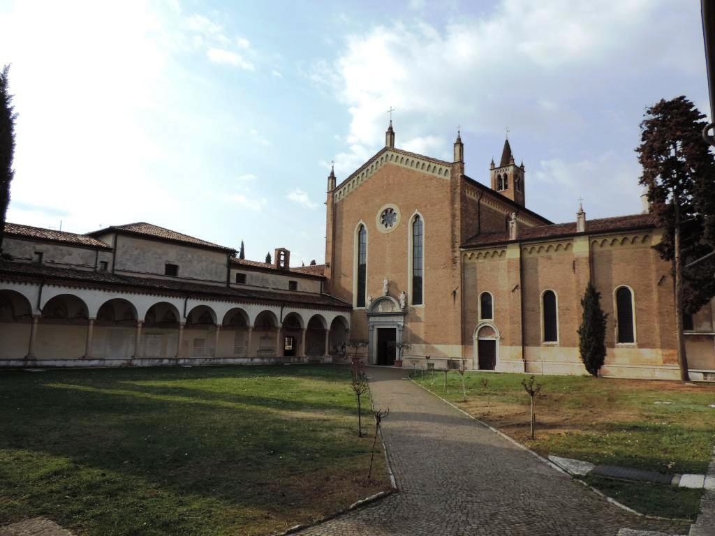 Верона. Францисканский монастырь и церковь св. Бернардина