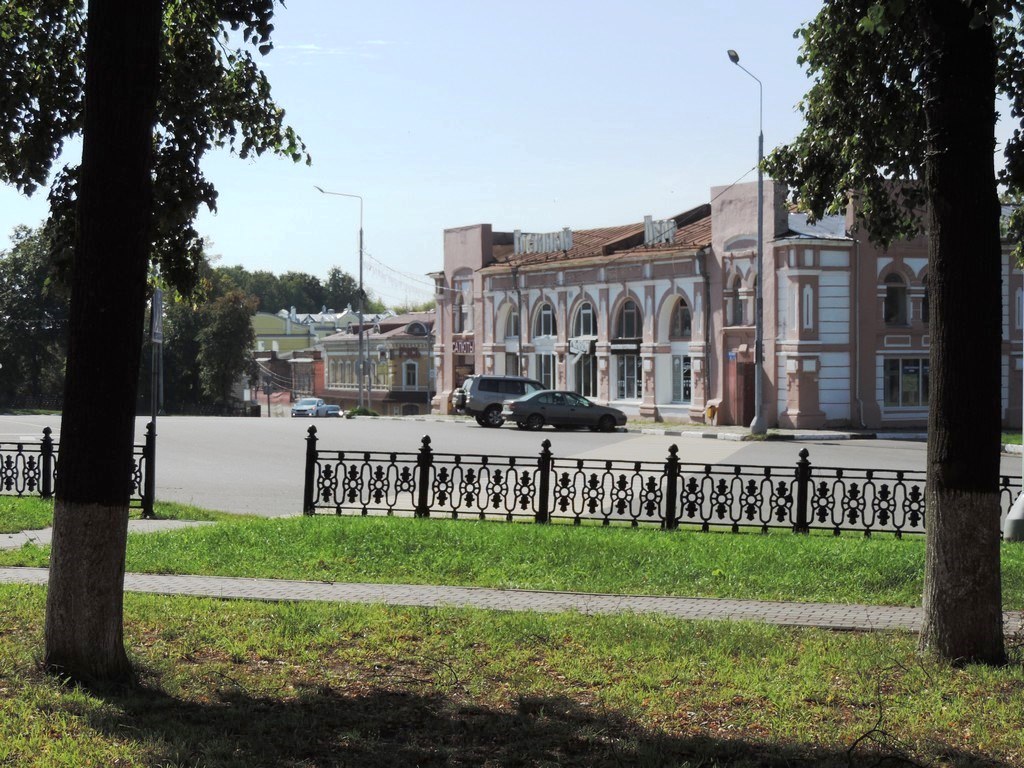 Серпухов - Гостиный Двор