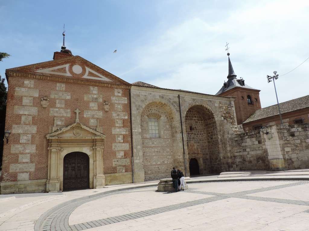 Алькала де Энарес - Старая церковь св. Марии