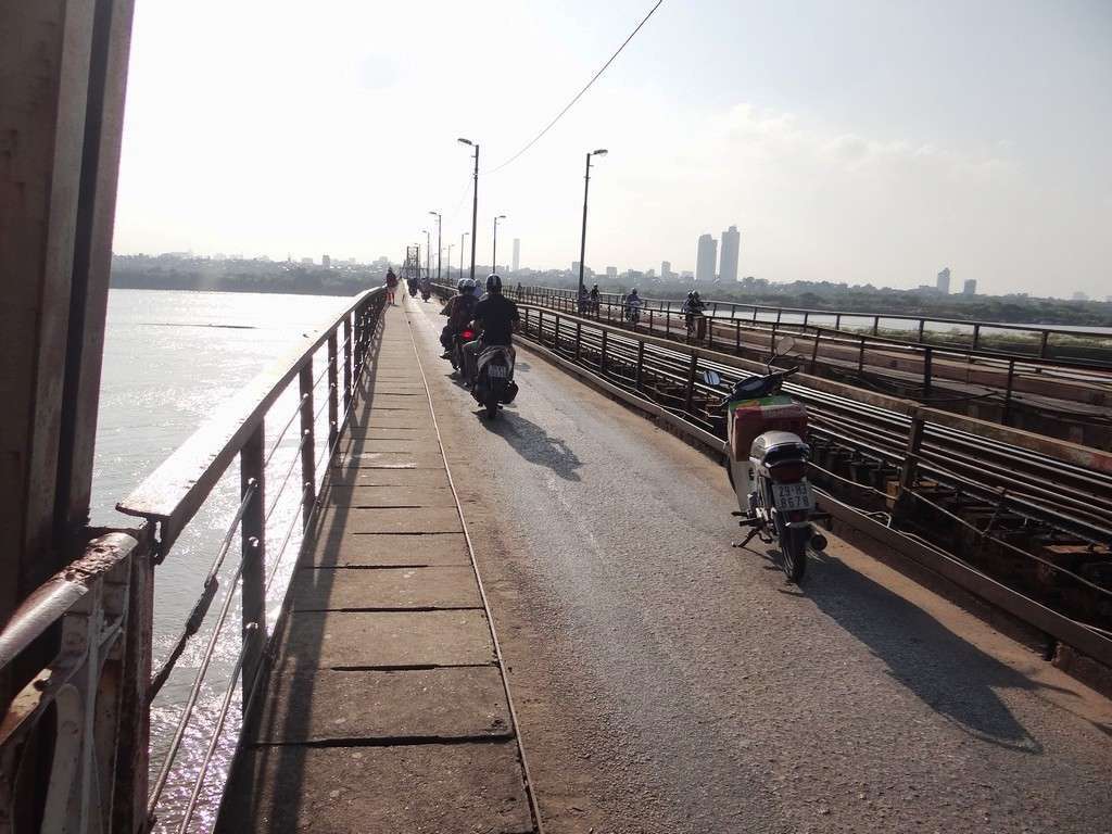 Ханой. Мост Лонг Бьен