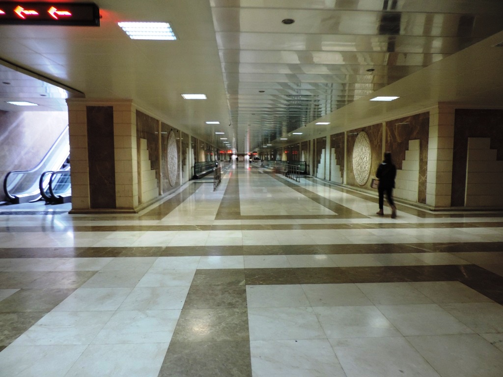 Баку. Подземный пешеходный переход