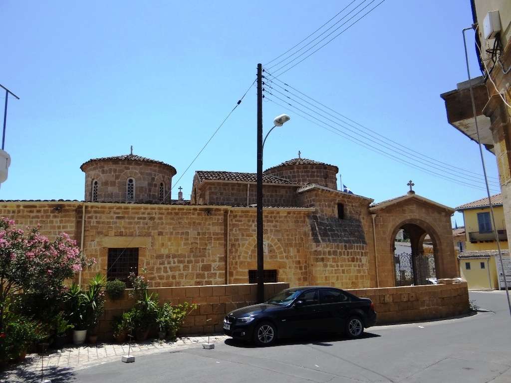 Никосия. Церковь Хрисалиниотисса