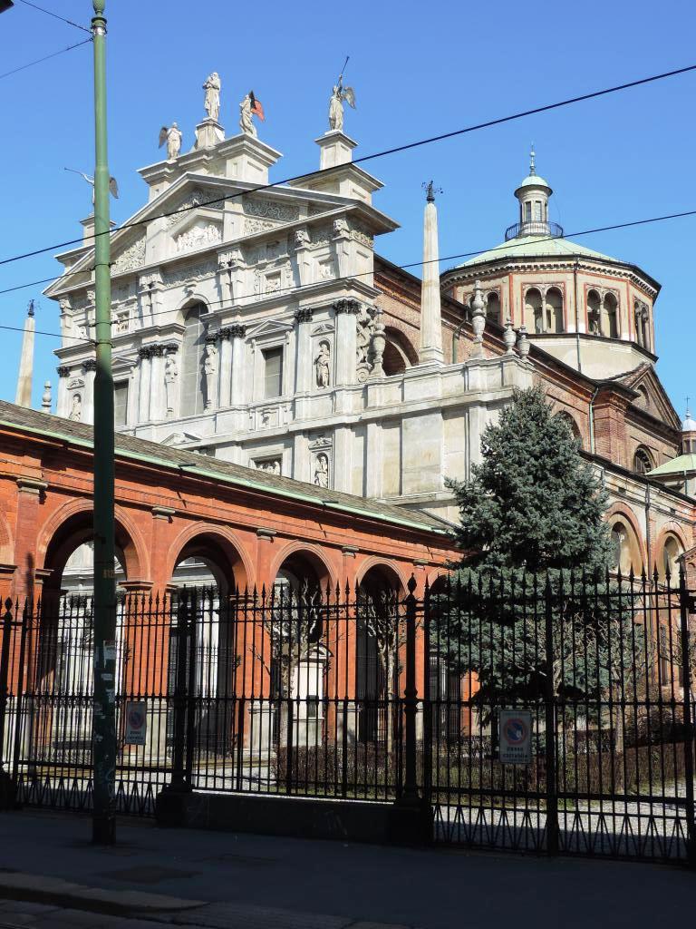 Милан Церковь св. Марии деи Мираколи