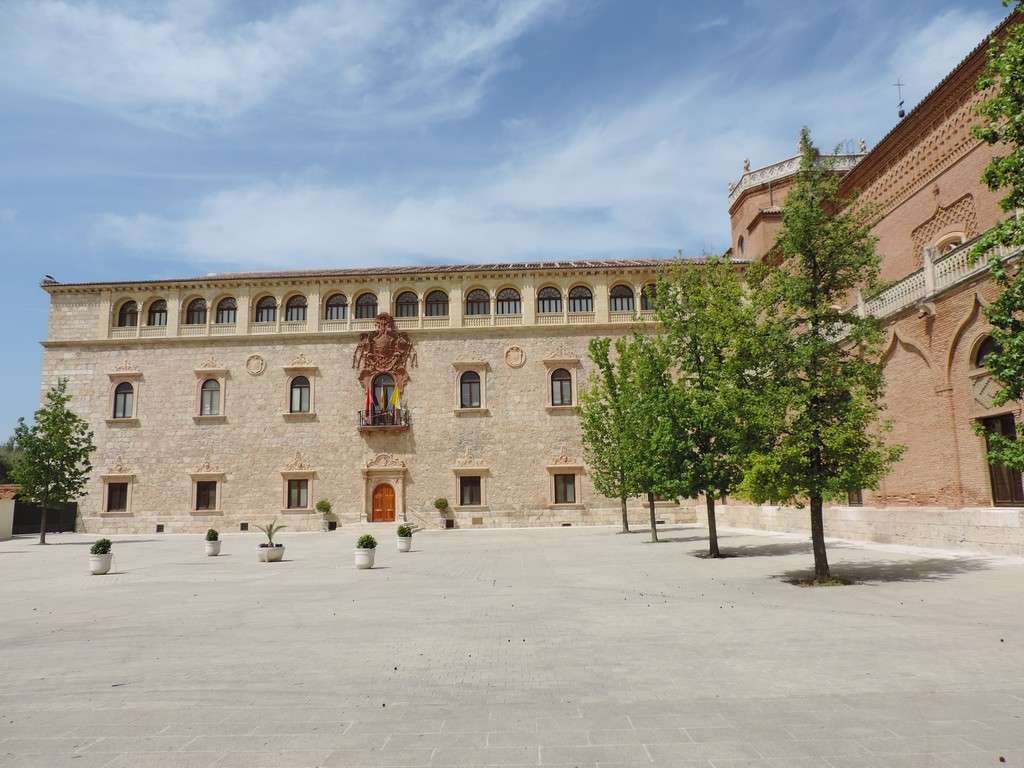 Алькала де Энарес - Дворец Архиепископа