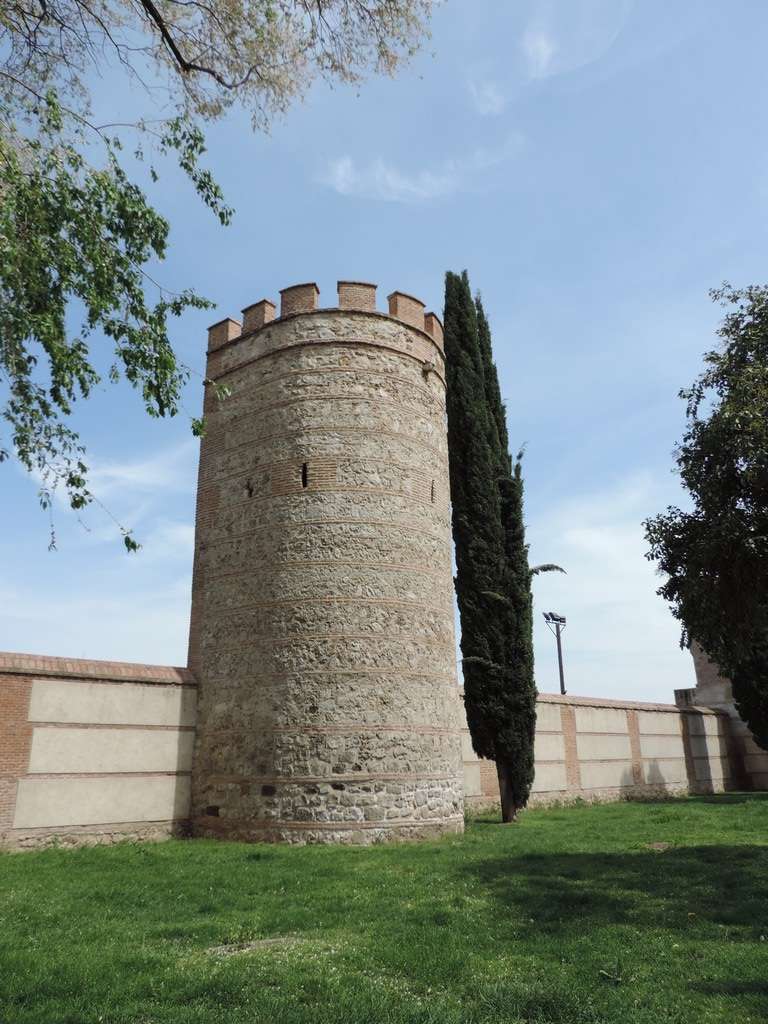 Алькала де Энарес - Городская стена
