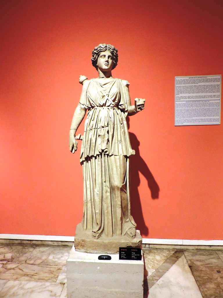 Музей Антальи - богиня Артемис