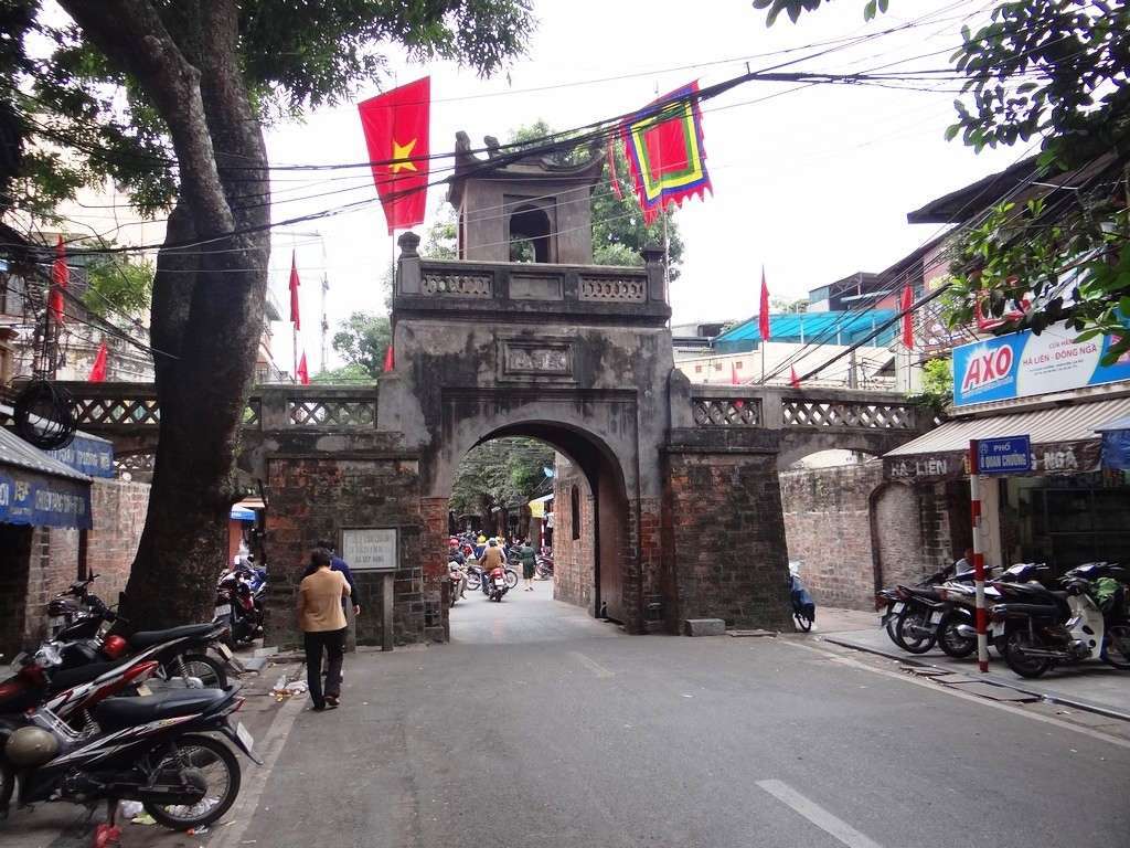 Ханой. Старые ворота